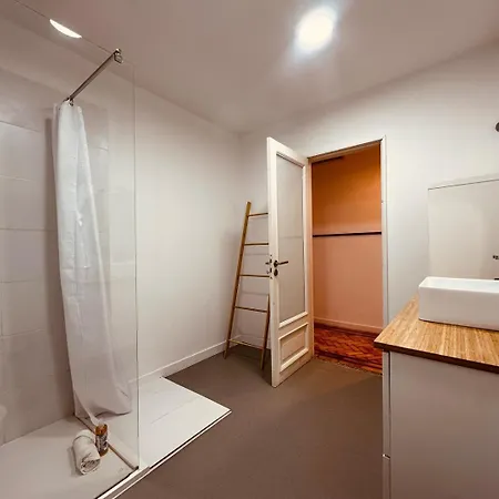 Spacious Escape - Vale Formoso Appartement Oporto