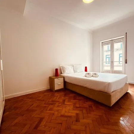 Spacious Escape - Vale Formoso Appartement *